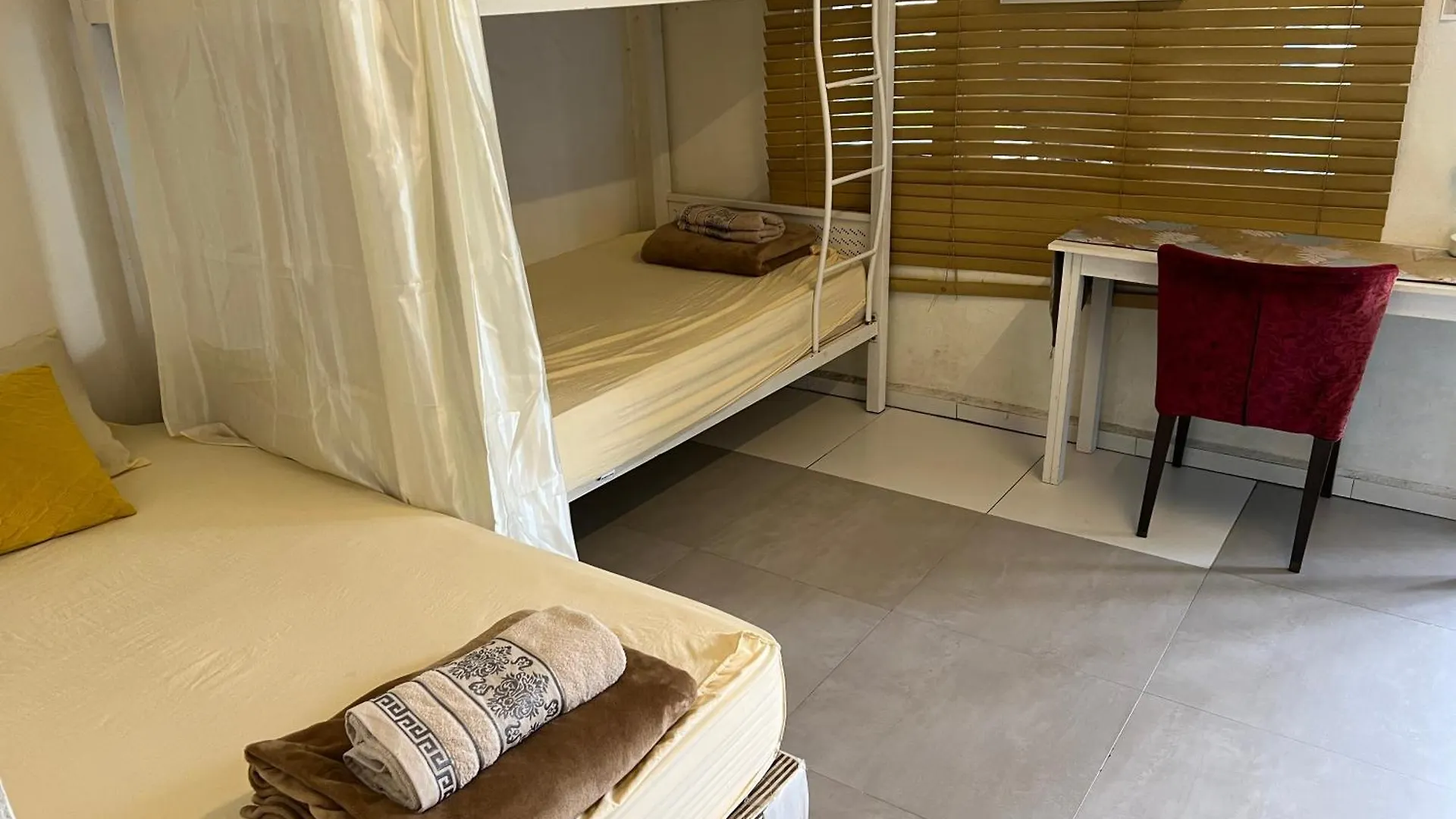 Ostello Dar Yasmine Motel Pantai Cenang  Malesia